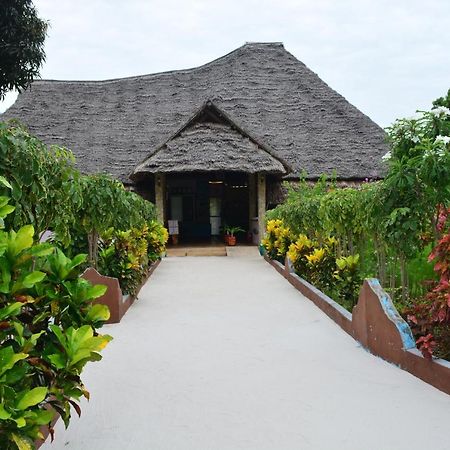 Meremeta Lodge Utende 외부 사진