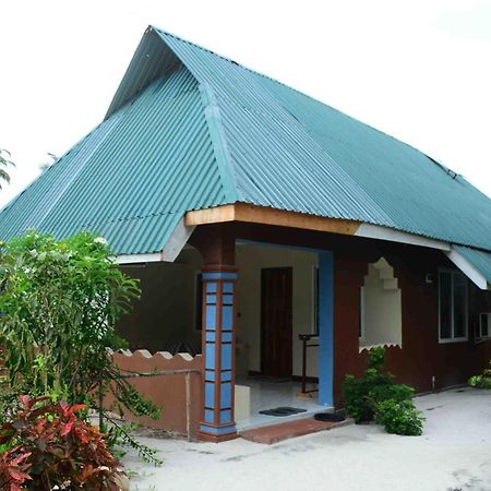 Meremeta Lodge Utende 외부 사진