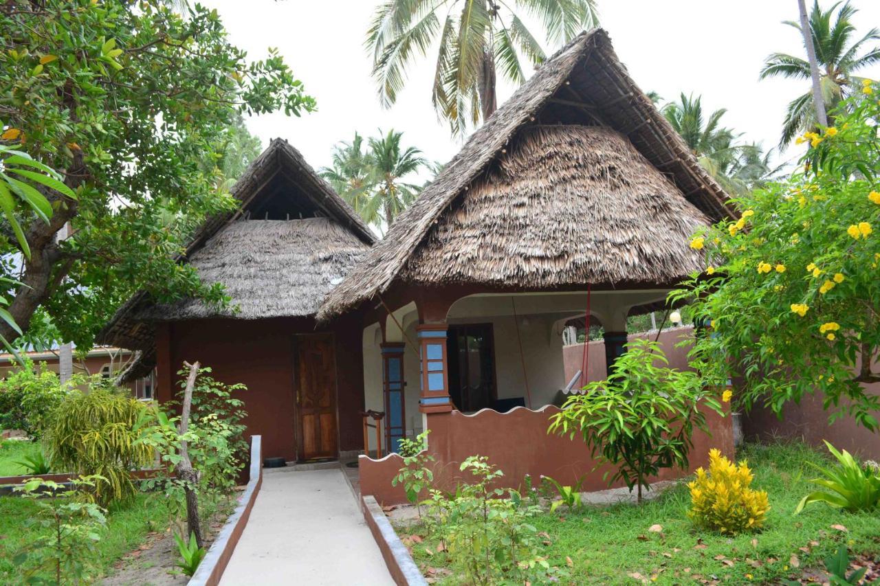 Meremeta Lodge Utende 외부 사진